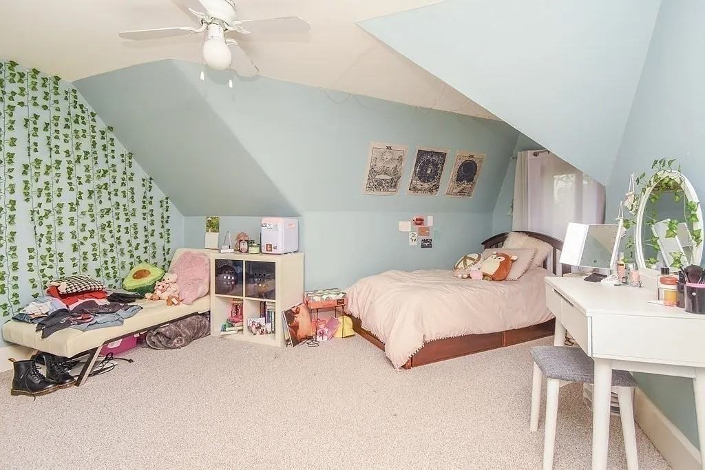 192 Auburndale Ave #2 - Photo 5 of 9