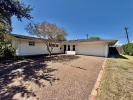 featured image of 302 Dolphin Pl #NA