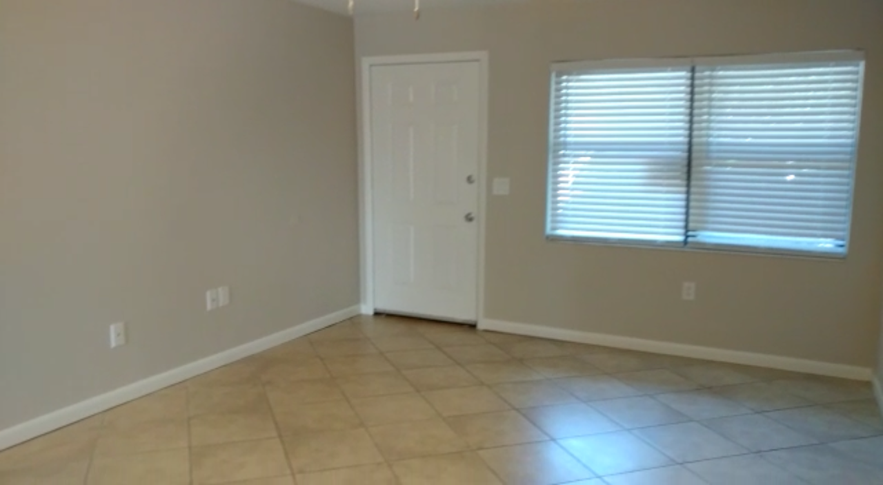 1714 Sw 68th Ter - Photo 5 of 14