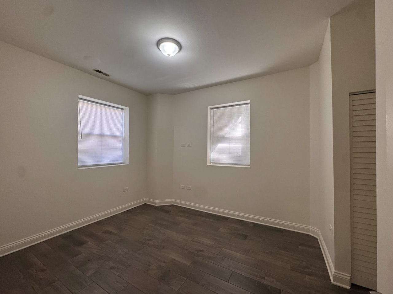 6508 N Claremont Ave #1E - Photo 6 of 16