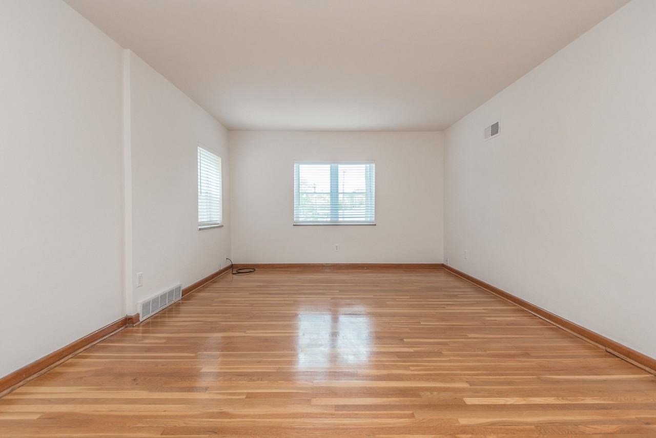 5900 Loughborough Ave #B - Photo 3 of 14