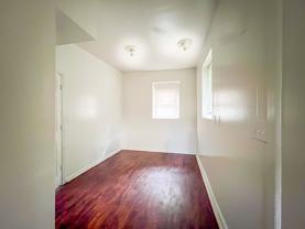 924 Wilcox St #924 - Photo 1 of 1
