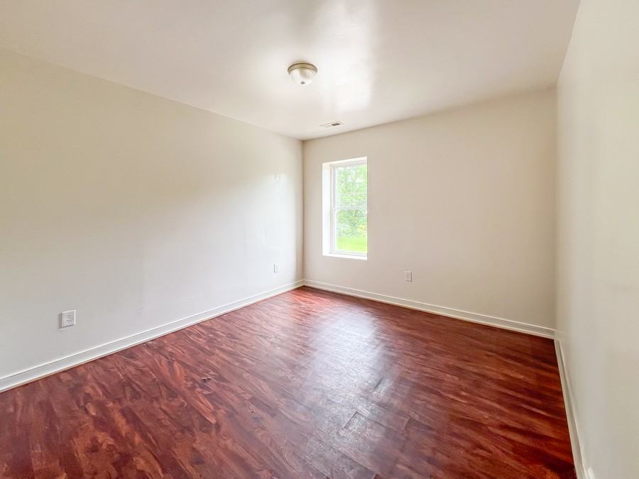 924 Wilcox St #924 - Photo 7 of 7