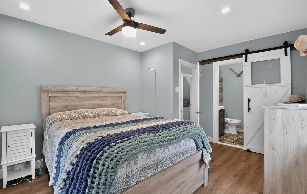216 N Mansfield Ave #NA - Photo 6 of 7