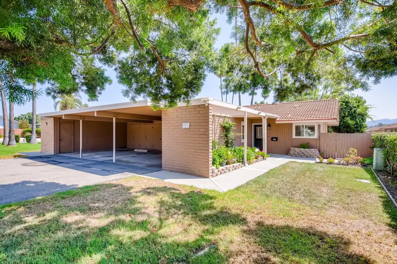957 La Bonita Dr #NA - Photo 2 of 11