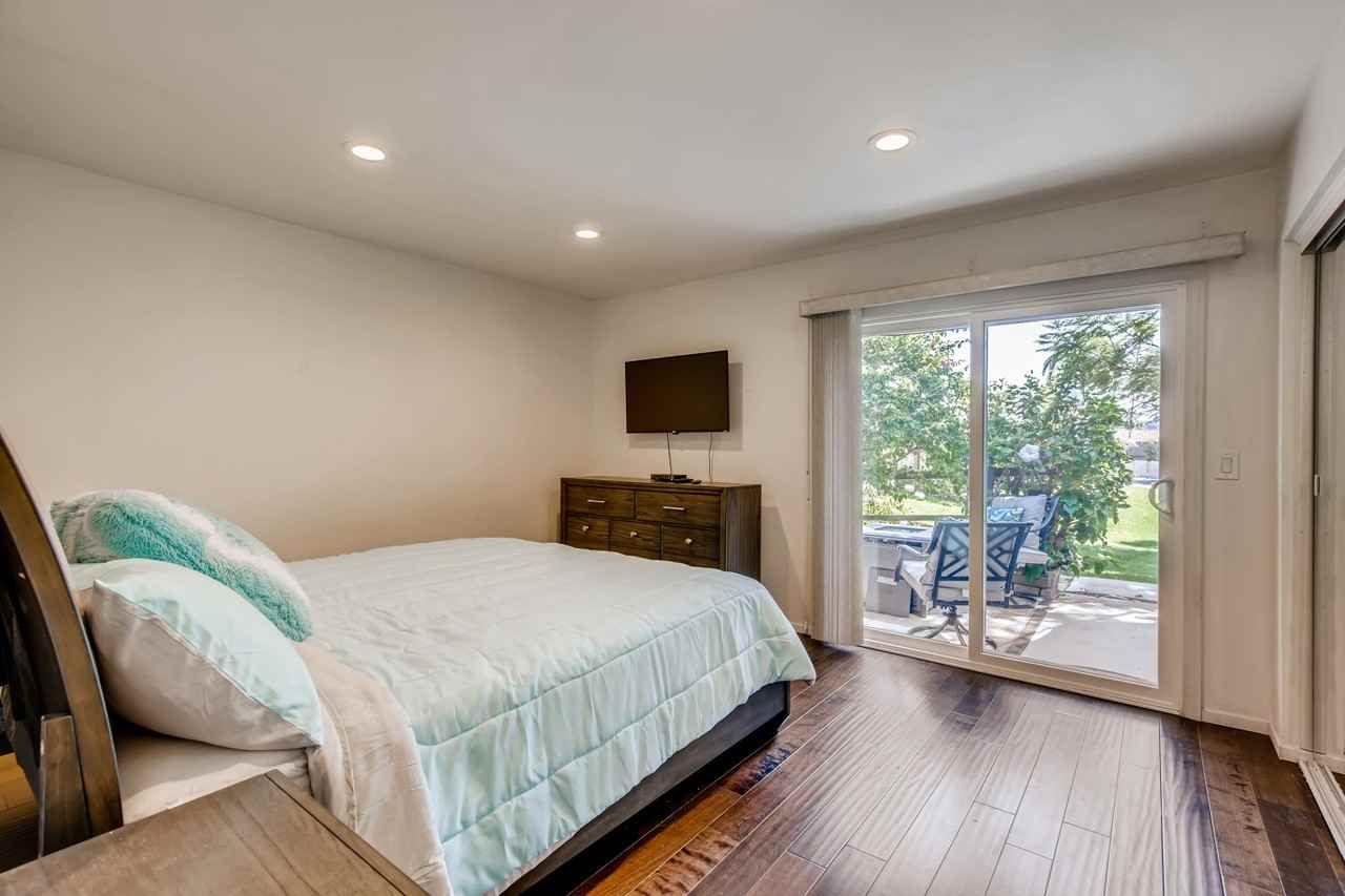 957 La Bonita Dr #NA - Photo 7 of 11