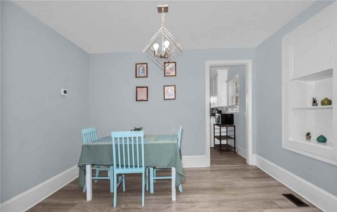 2703 Pecan Dr #A - Photo 4 of 10