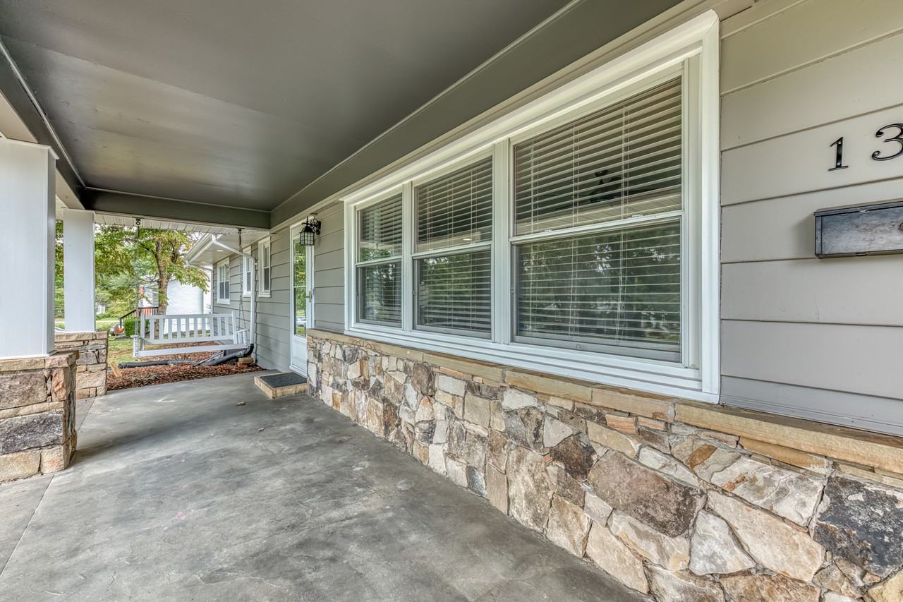1307 Lynnwood Dr #NA - Photo 2 of 22