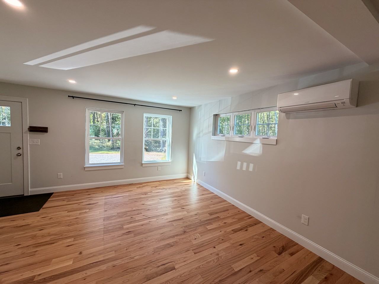 9 Alder Ln #1 - Photo 5 of 21