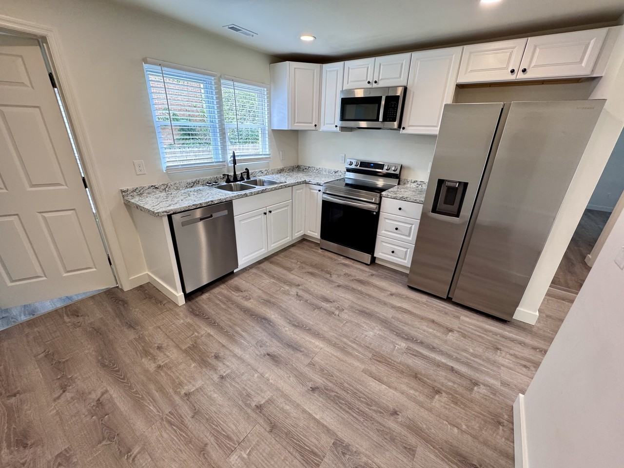 5407 Central Avenue Pike #5407 - Photo 2 of 9