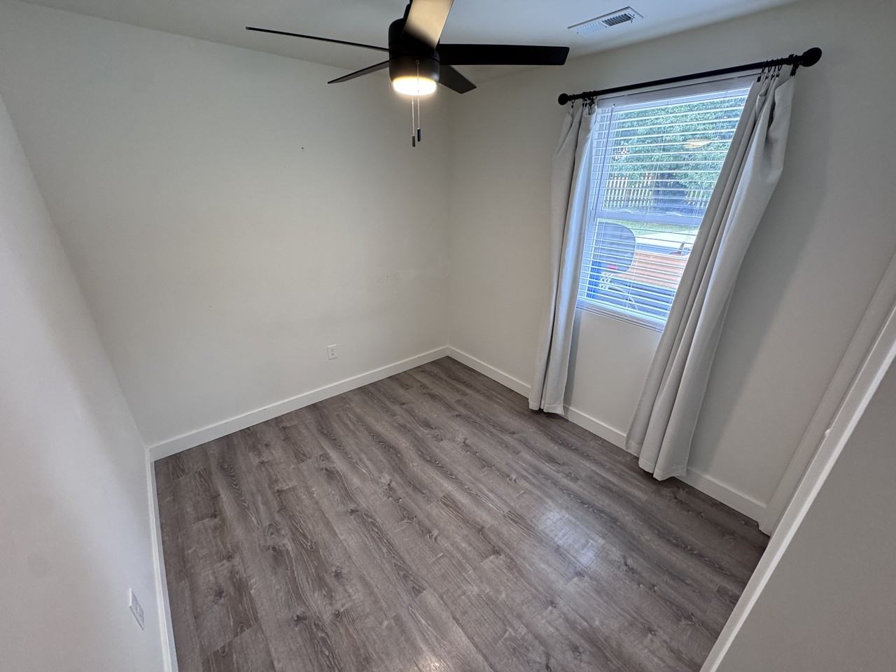 5407 Central Avenue Pike #5407 - Photo 6 of 9