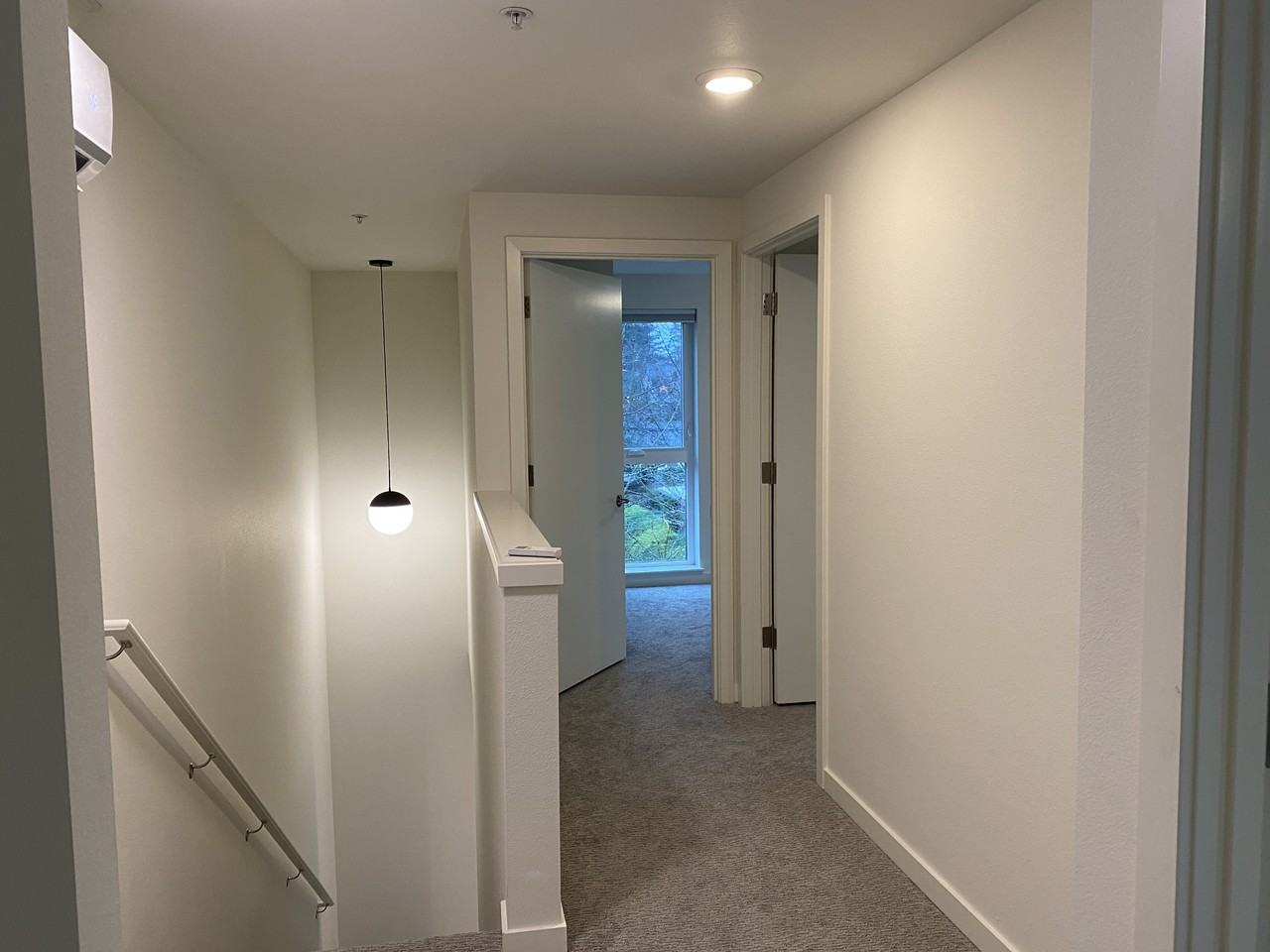 2000 Se Tacoma St #3 - Photo 6 of 11