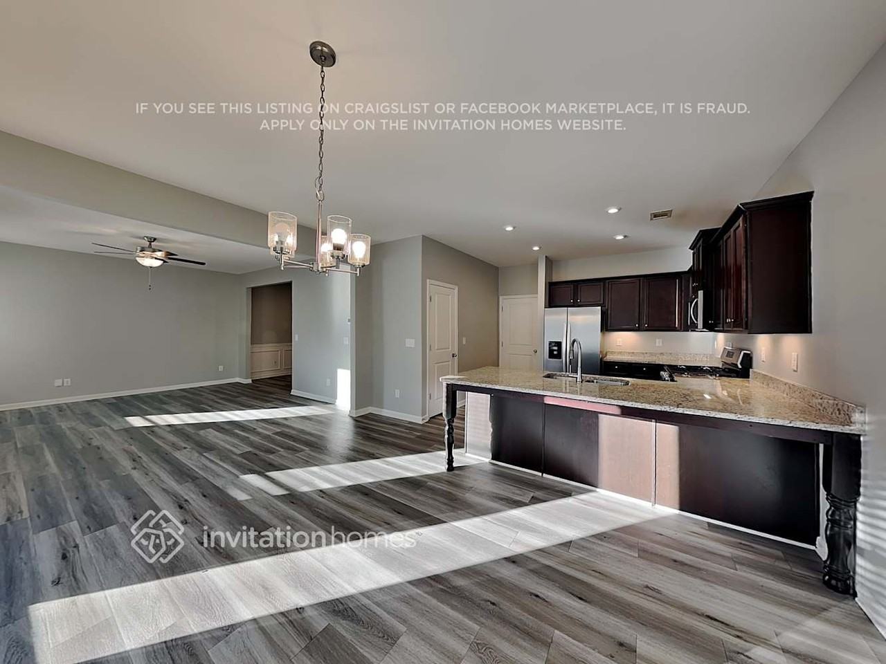 1046 Shadow Glen Dr - Photo 6 of 20