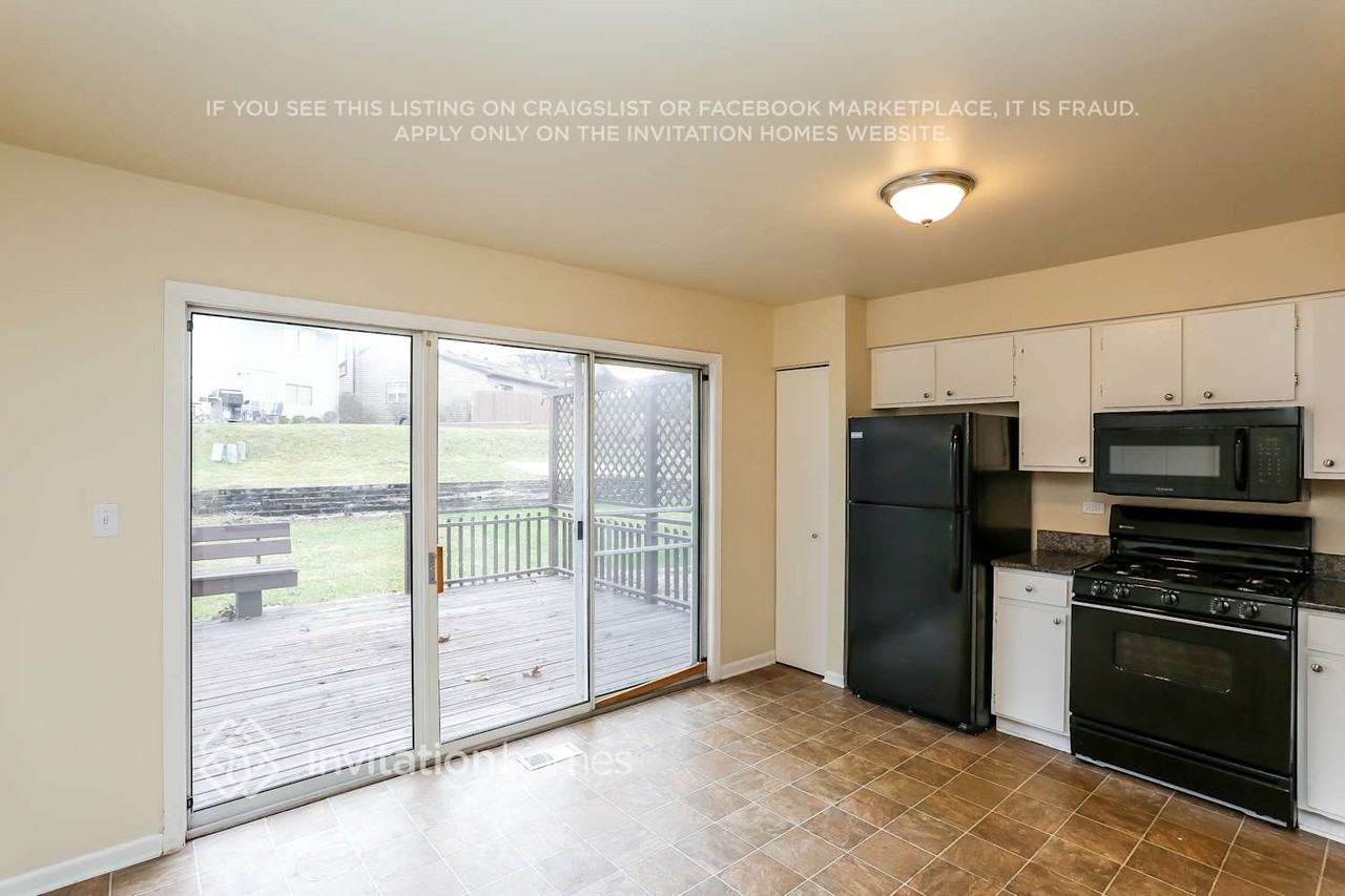 645 Dover Dr - Photo 5 of 21