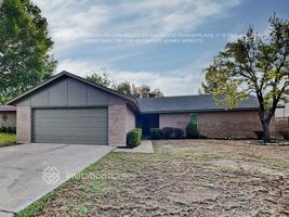 featured image of 2305 Lavon Creek Ln