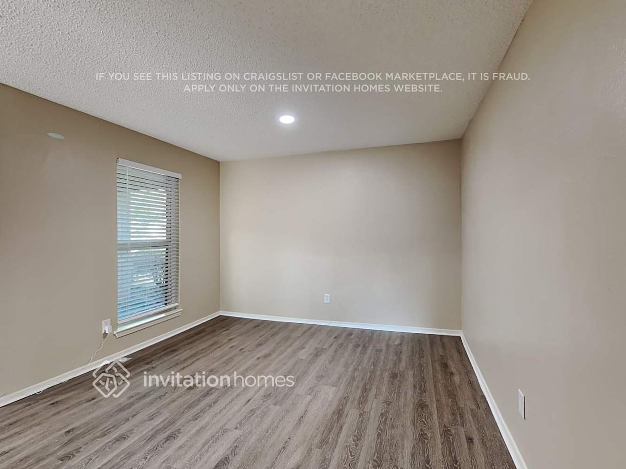 2305 Lavon Creek Ln - Photo 5 of 19