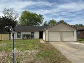 16422 Oxnard Ln - Photo 1 of 1