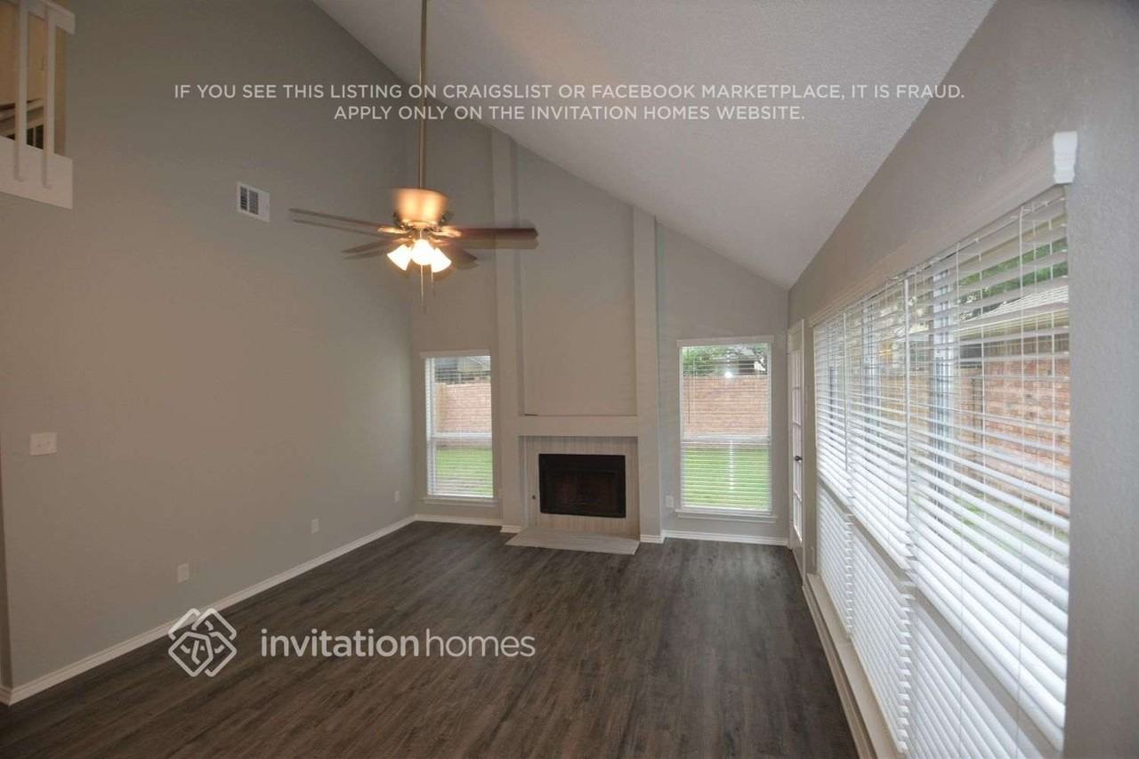 3807 Branch Hollow Cir - Photo 5 of 20