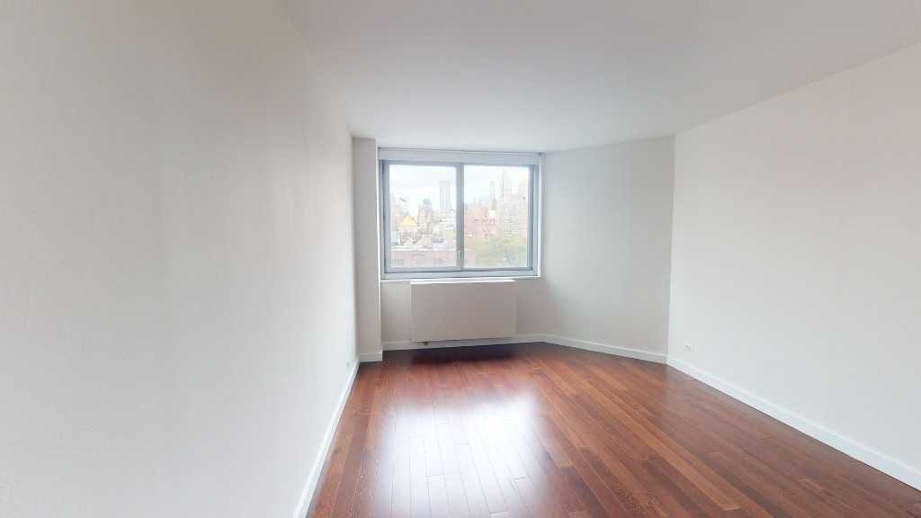 E 34th St #05C - Photo 5 of 14