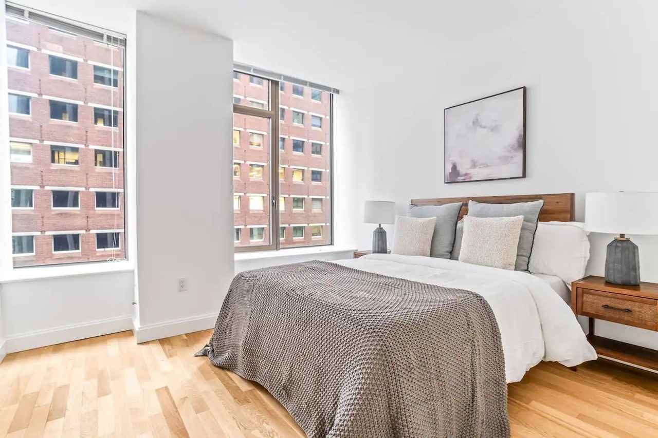 Hanover Sq #10L - Photo 5 of 16