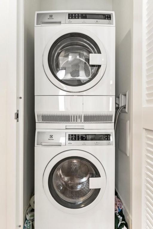 W 57th St #2407 - Photo 3 of 14