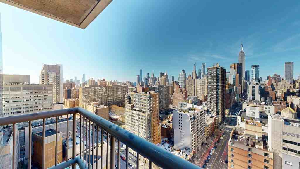 E 34th St #N11C - Photo 6 of 15