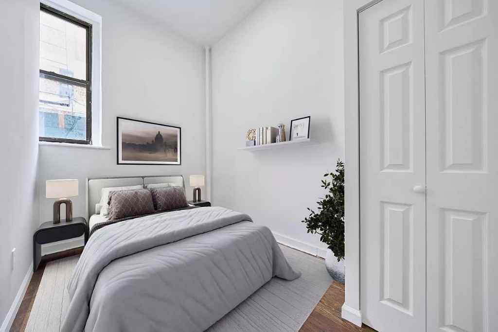 Norfolk St #3 - Photo 2 of 8