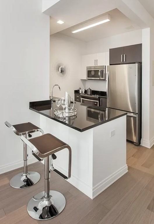 Pine St #2307 - Photo 2 of 10
