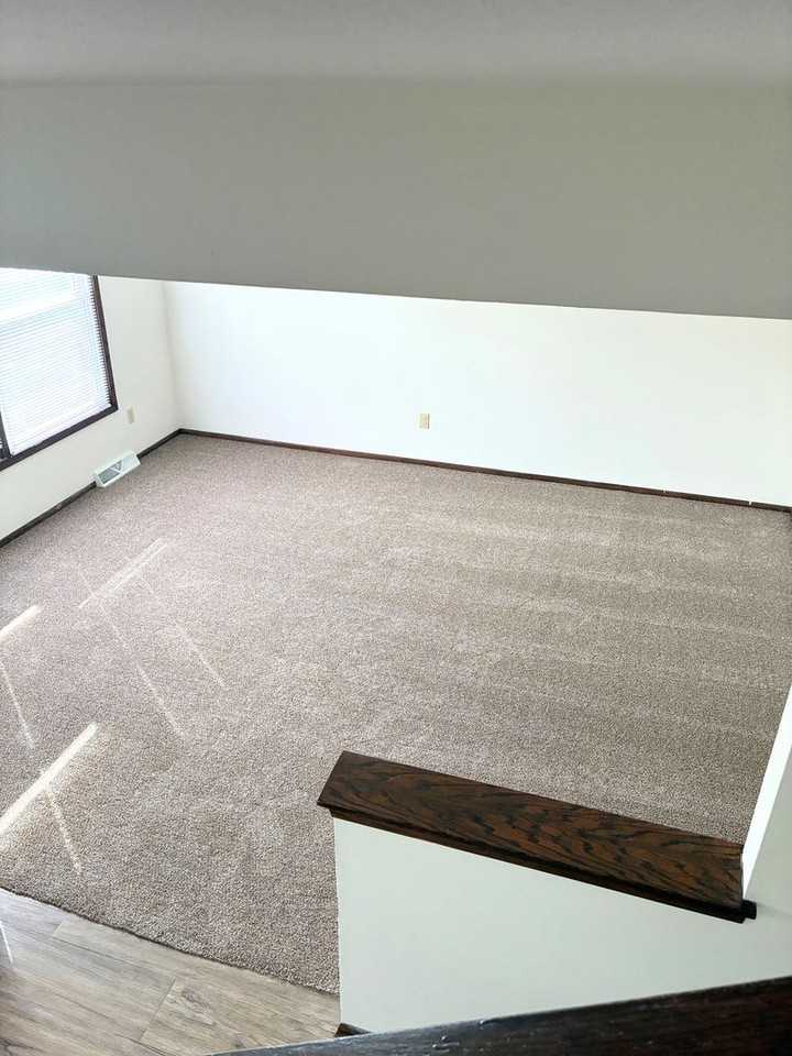 108 Cecilia Ct - Photo 3 of 12