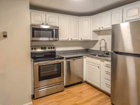 80L English Village Rd #101 - Photo 1 of 1