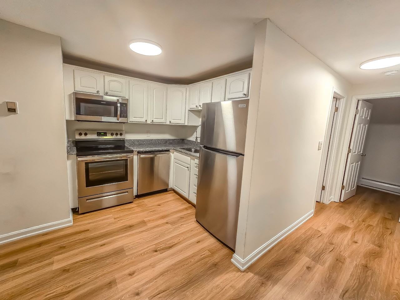 80L English Village Rd #101 - Photo 3 of 11