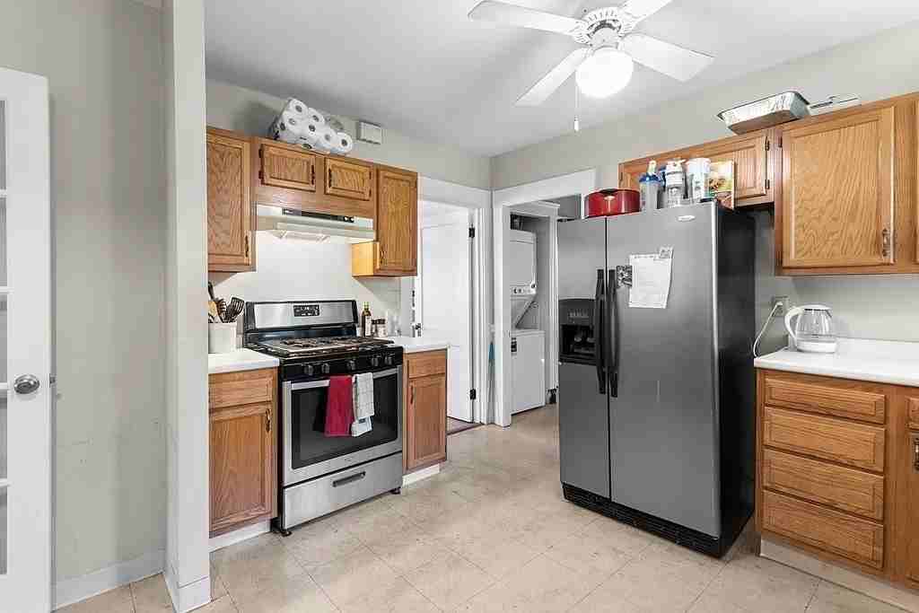 8 Murray Hill Rd #2 - Photo 2 of 20