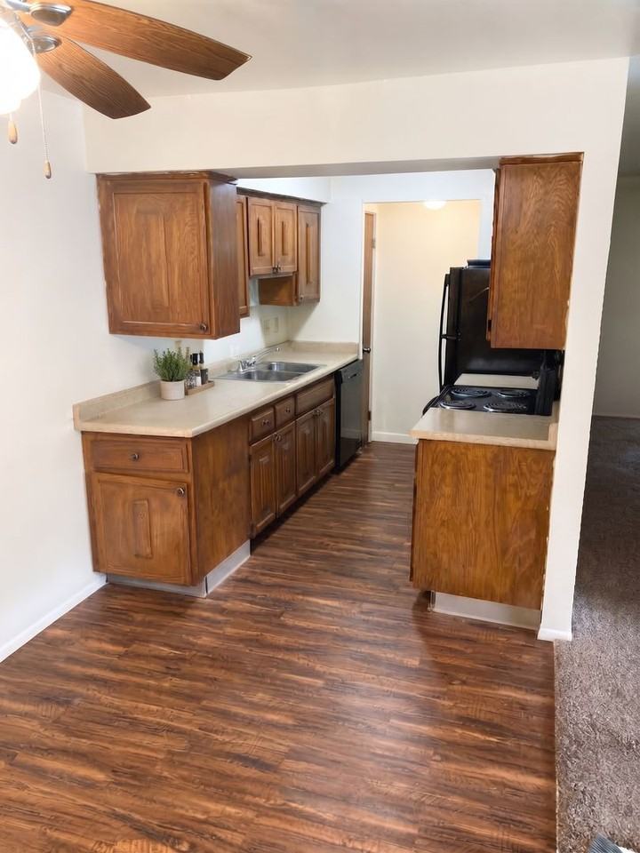 Forest Place Apartments - Photo 2 of 24