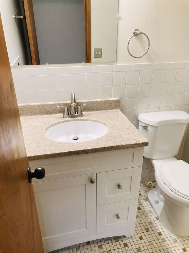 Forest Place Apartments - Photo 5 of 24