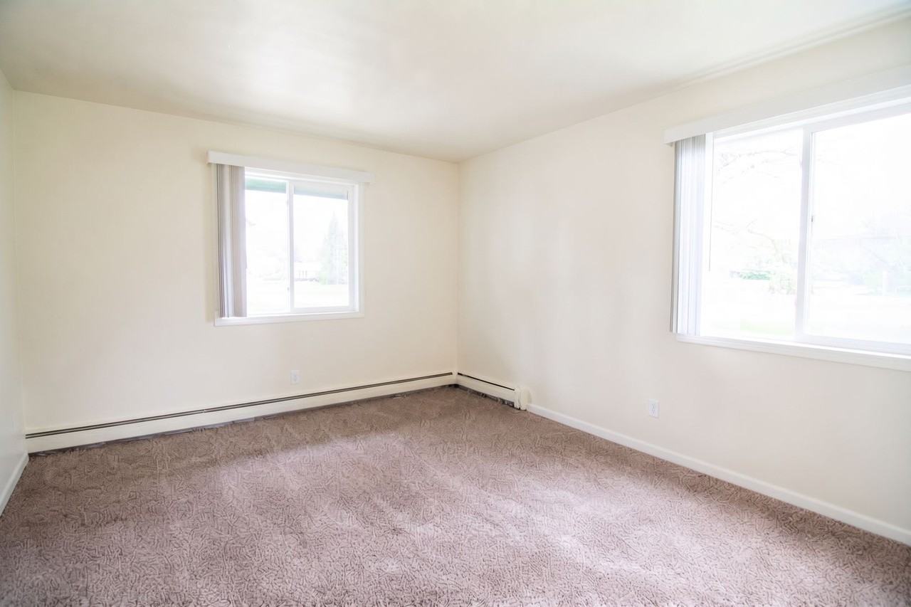 Forest Place Apartments - Photo 6 of 24