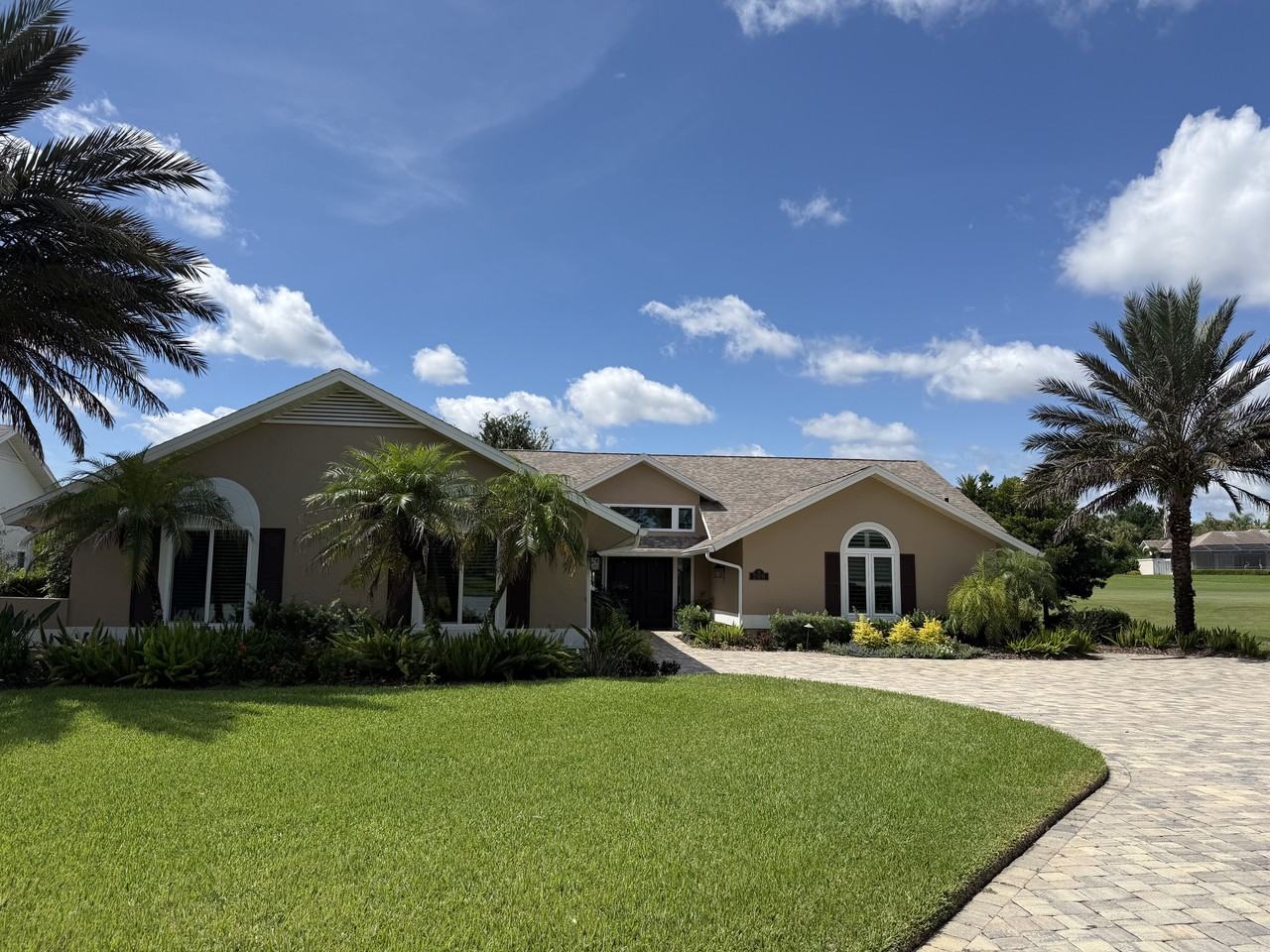 209 Bromely Cir #1 - Photo 2 of 30