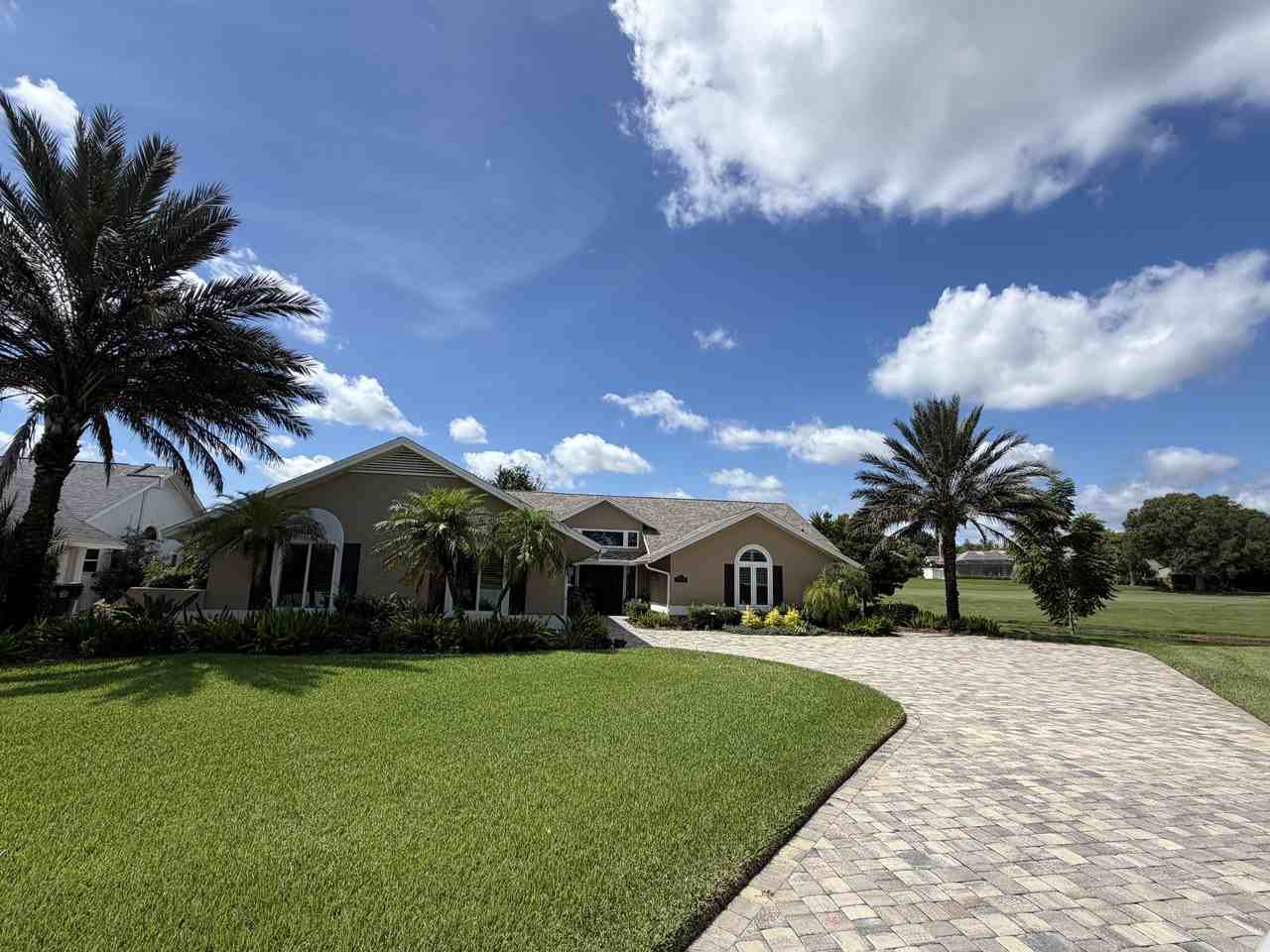 209 Bromely Cir #1 - Photo 3 of 30