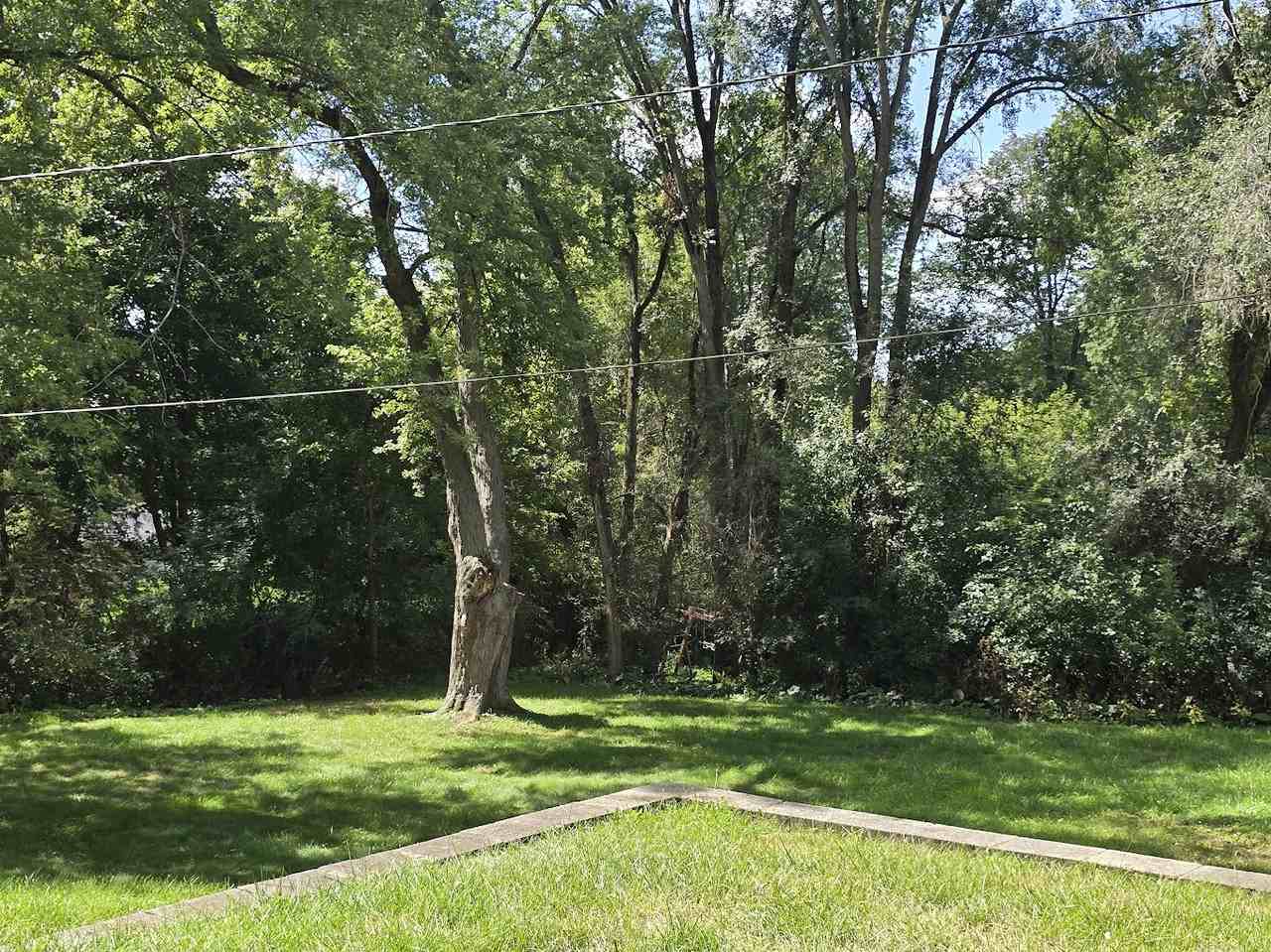 15945 Smith Dr #1 - Photo 3 of 37