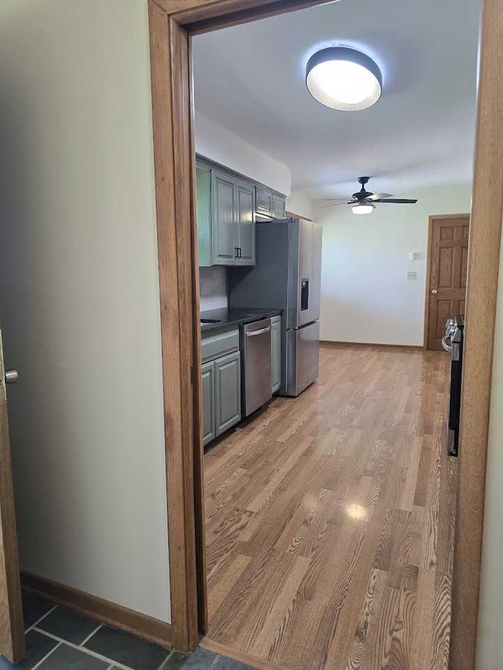 15945 Smith Dr #1 - Photo 5 of 37