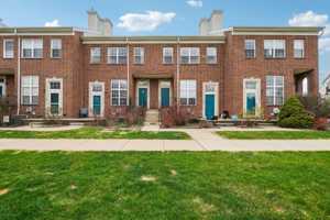 featured image of 1870 Lindsay Ln #1