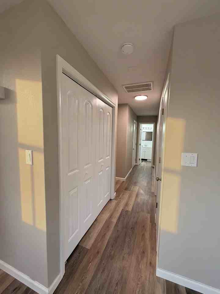 3440 W Sylvania St #1 - Photo 6 of 12