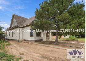 featured image of 615 W Abriendo Ave