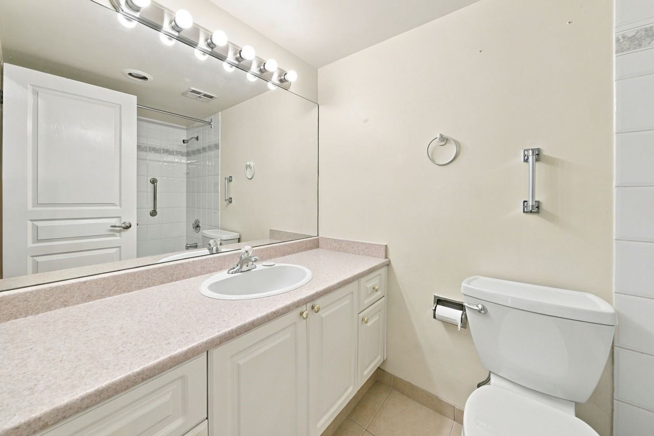 2150 Bellevue Avenue #802 - Photo 2 of 30