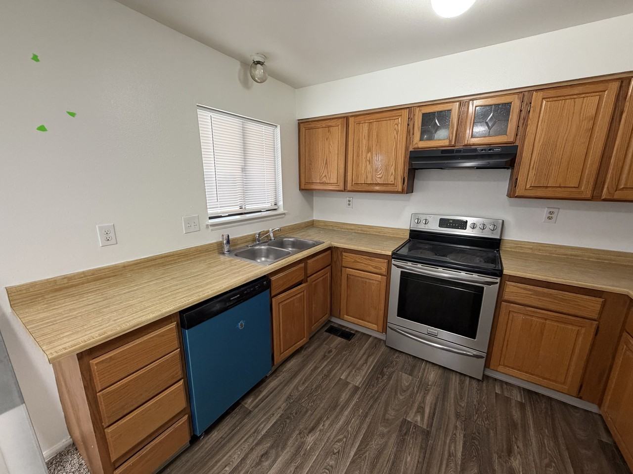 16747 E Mansfield Cir - Photo 4 of 14