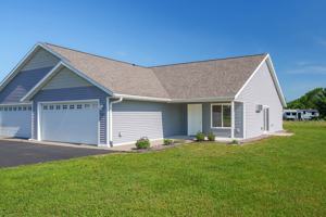 featured image of 18960 62nd Ave