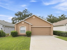 featured image of 8376 Oak Crossing Dr W