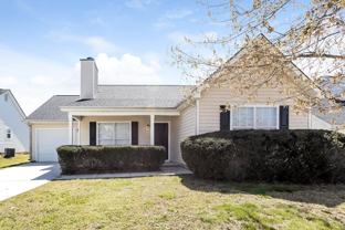 1077 Meadow Glen Cir - Photo 1 of 1