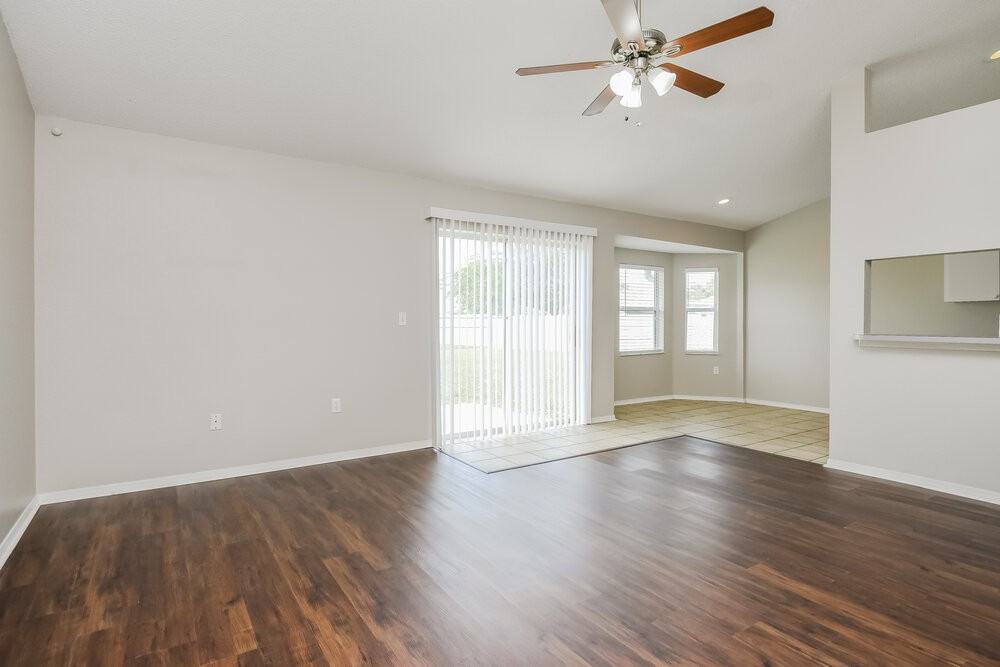 600 Willet Cir - Photo 4 of 16