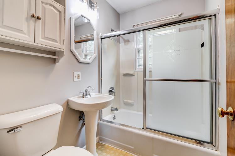1119 3rd Ave #1 - Photo 6 of 18