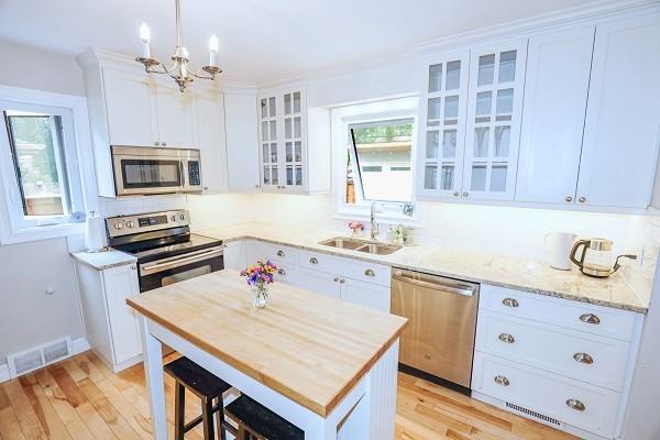 104 Elm Park Rd - Photo 4 of 23